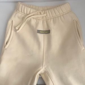 Essential Kids sweatpants